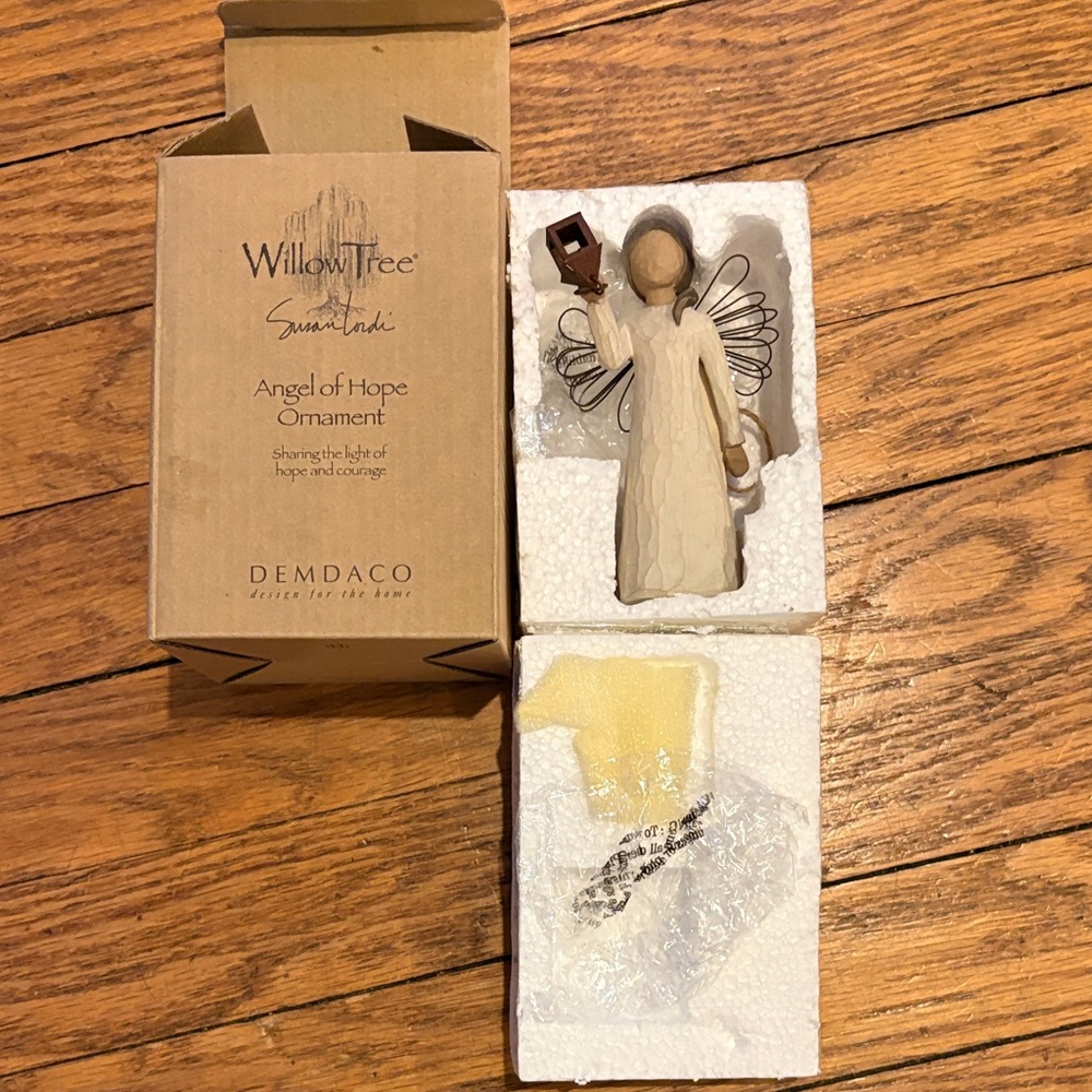 Willow Tree Angel of Hope Ornament